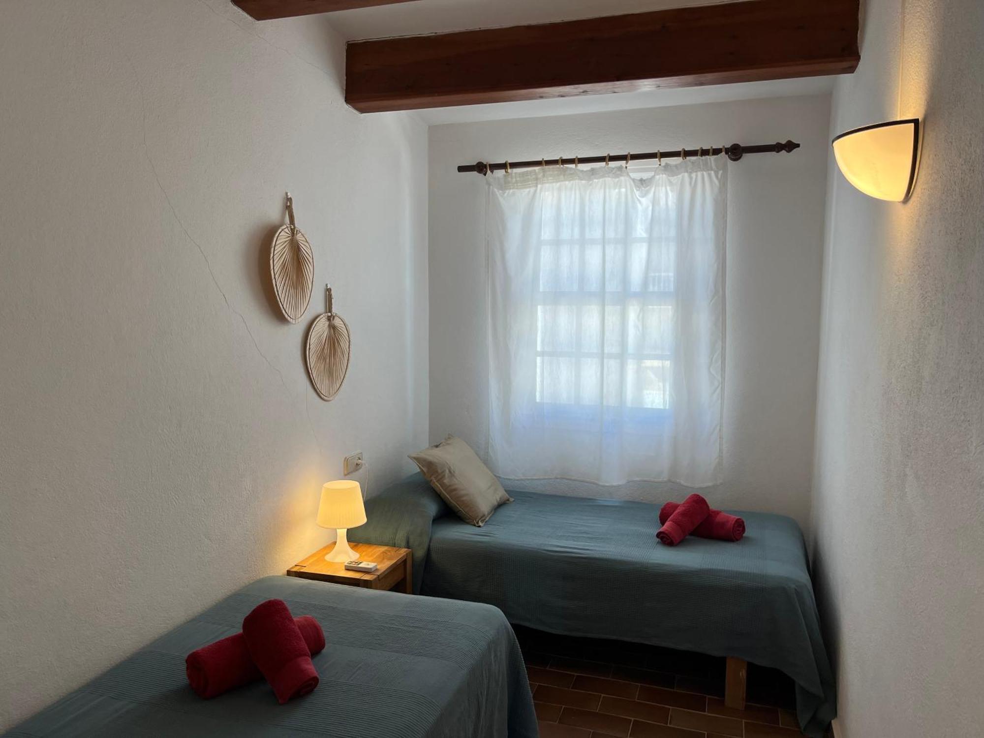 Es Castell 2 7 By Som Menorca Apartman Fornells  Kültér fotó
